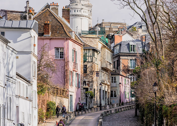 Europeans Call Out 50 "Hard Truths" That They Think Americans Are Not Yet Ready To Hear