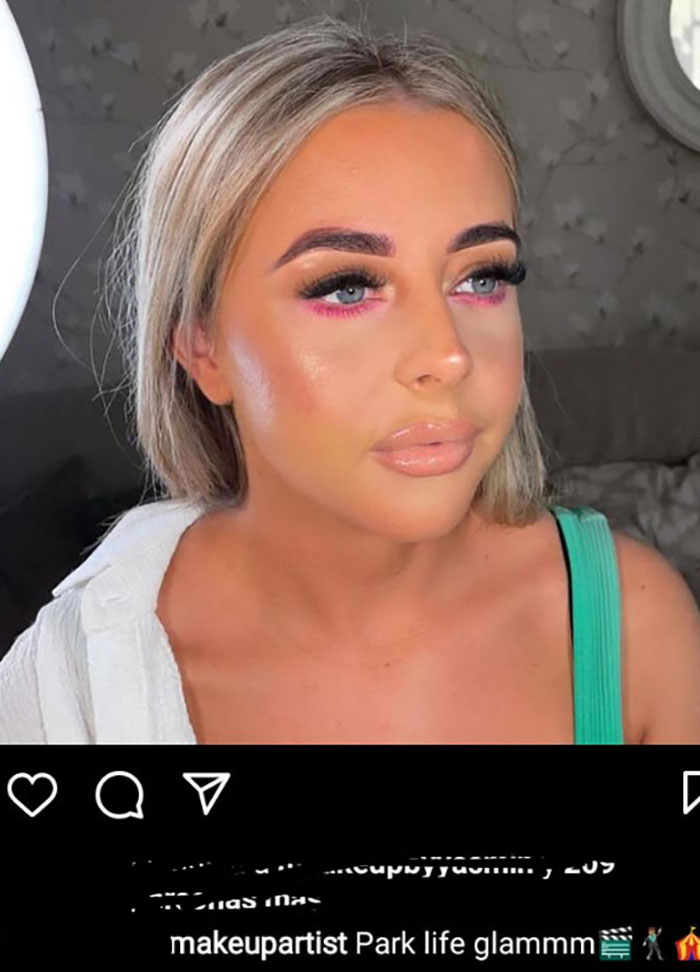 I Feel Bad For The Person Who Paid For This. There Are Yellow Spots On Her Foundation