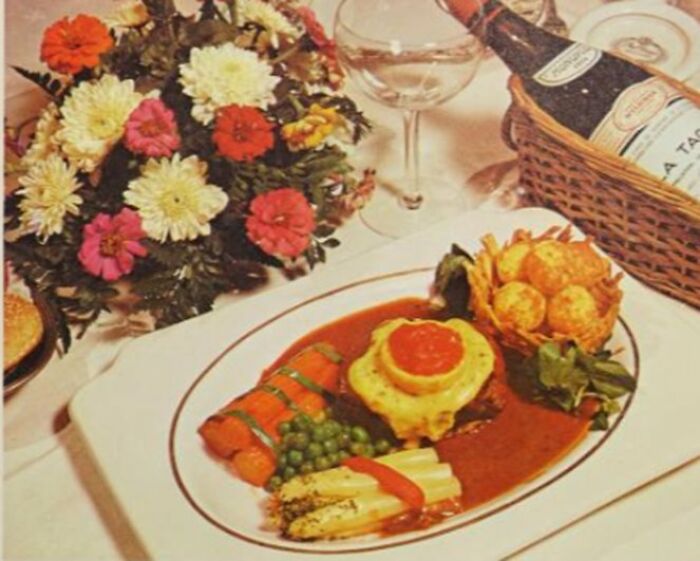 Peas Anybody? Well, As Long As They're Not Touching Those... Um... And What's On The Carrots?