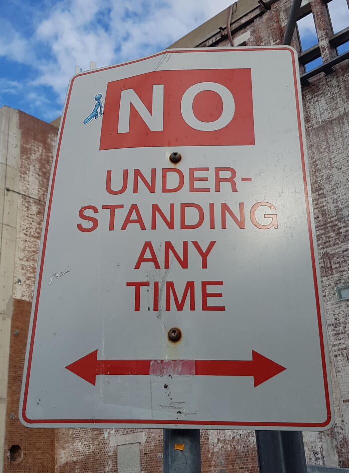 Hilarious-Useless-Unsuccessful-Unpopular-Signage