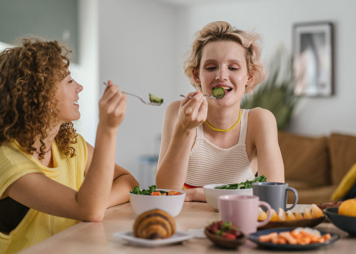 Man Starts &ldquo;Pregaming&rdquo; Wife&rsquo;s Homemade Dinner Because She Underfeeds Him, She Throws A Fit