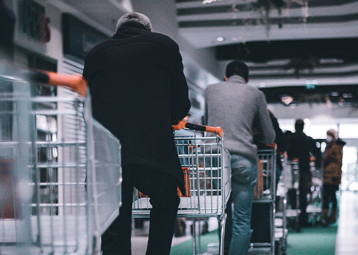 People Share 30 Crimes That You Probably Don't Even Know Are Crimes