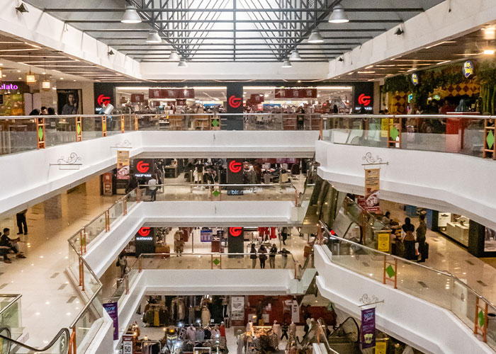 People Share 30 Crimes That You Probably Don't Even Know Are Crimes