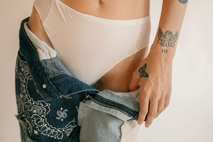 50 Innocuous Things About Being A Woman That Had To Be Pointed Out To Men