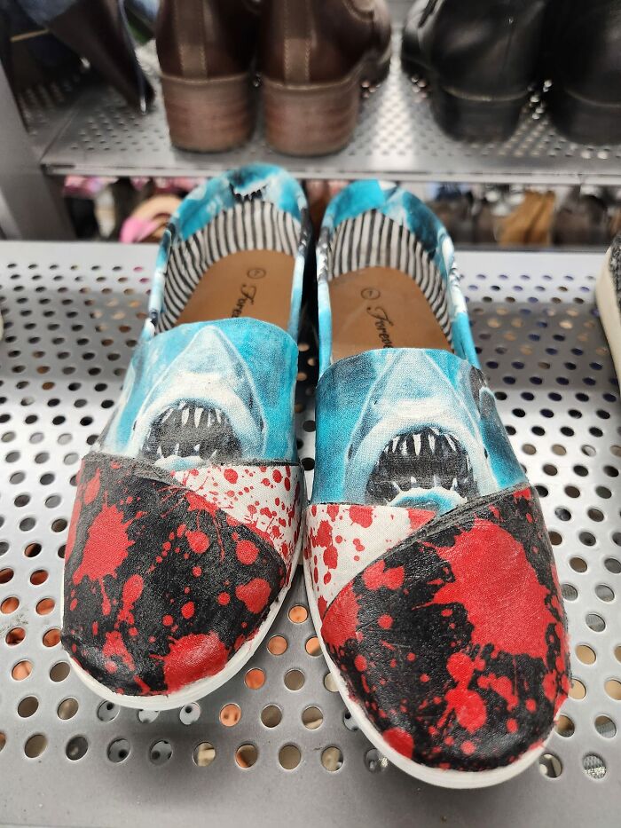 🦈 🦈 🦈 Austin, Texas (Goodwill)