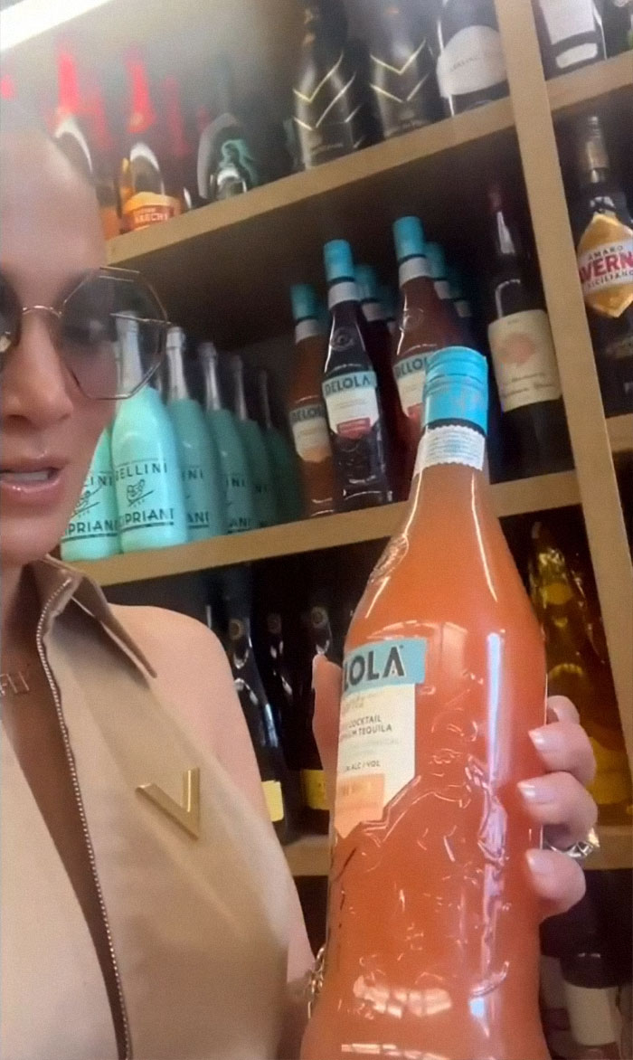 J-Lo Shares &lsquo;Awkward&rsquo; Video About Her Drinking Habits And Gets Slammed By Fans