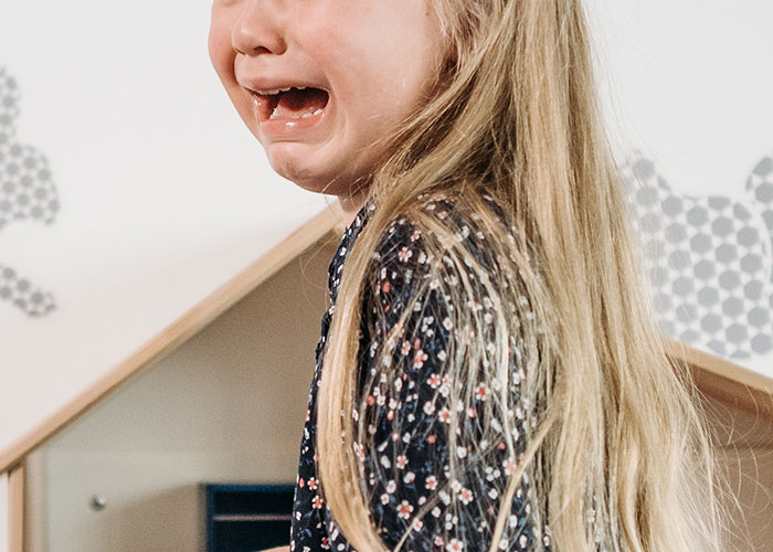 “At Night She Will Tell Me, Crying, That She Wished I Died Instead Of Mommy”: 30 Parents Tell Of The Things Their Kids Do That Absolutely Break Their Hearts