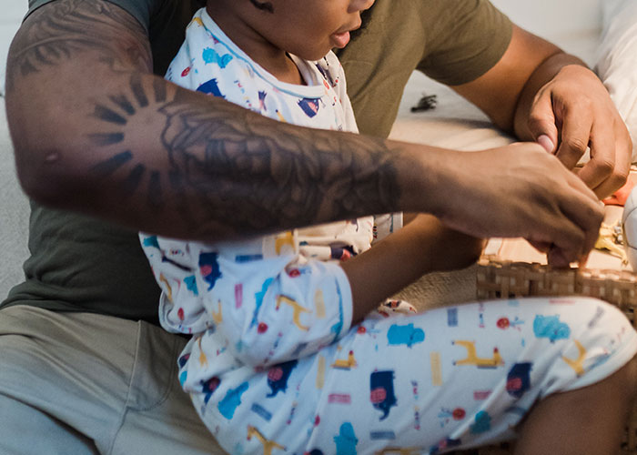 “At Night She Will Tell Me, Crying, That She Wished I Died Instead Of Mommy”: 30 Parents Tell Of The Things Their Kids Do That Absolutely Break Their Hearts