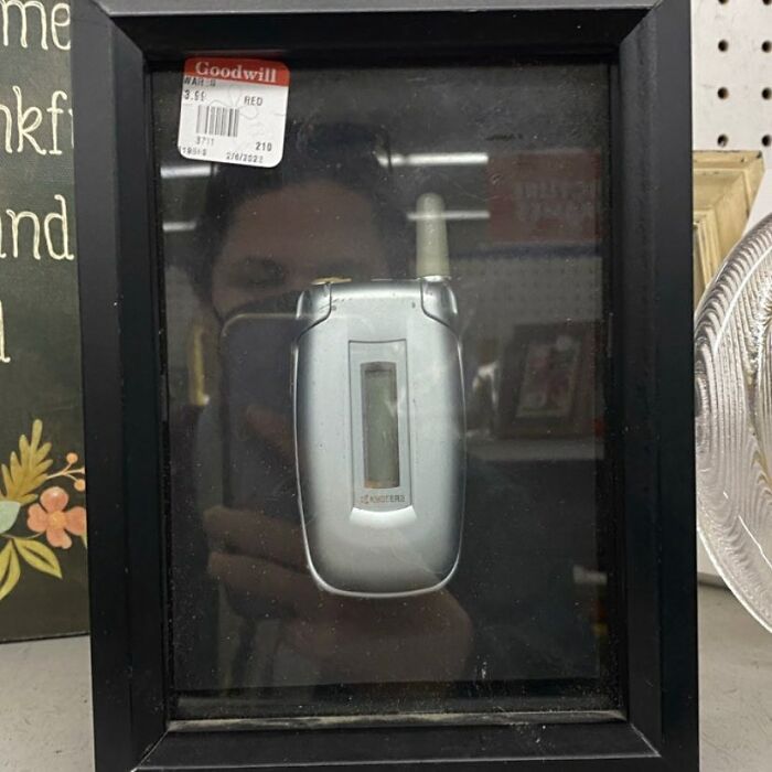 Lucky-Thrift-Store-Art-Findings