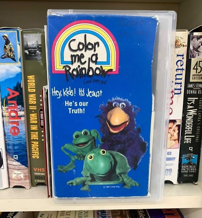 Lucky-Thrift-Store-Art-Findings