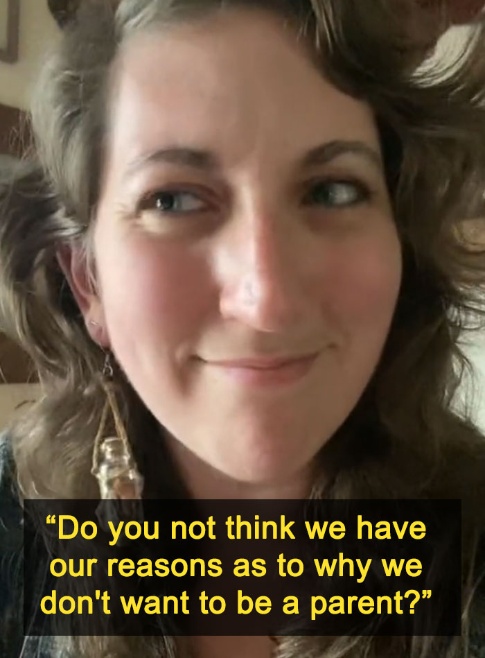 Male Coworker Annoys This Childfree Woman, She Starts An Important Discussion Male Coworker Annoys This Childfree Woman, She Starts An Important Discussion