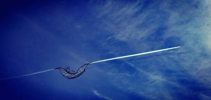 By Natali Burduli (Chilling)