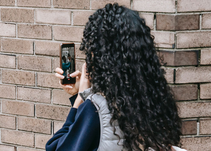 “Am I A Bad Mom?”: Dad Is Angry Wife Put Son "In Danger" After His Prank Went Wrong “Am I A Bad Mom?”: Dad Is Angry Wife Put Son "In Danger" After His Prank Went Wrong