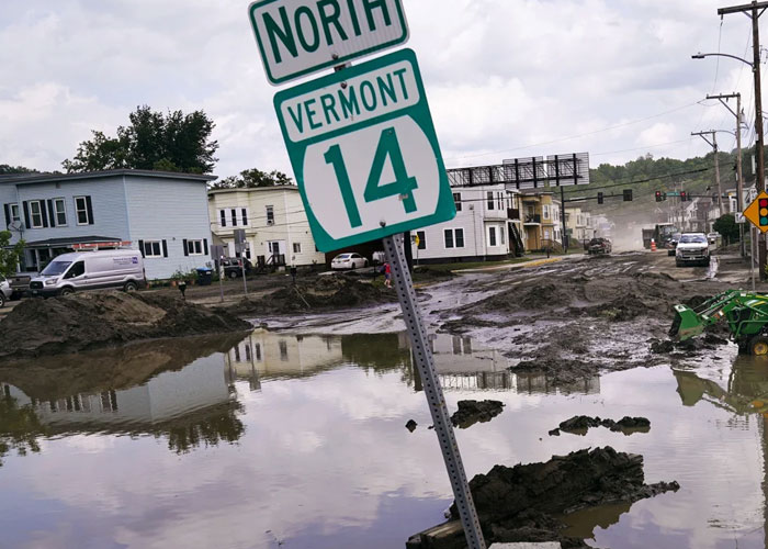 “Danger Can Sneak Up On You”: 30 Americans Share Places To Avoid At All Costs