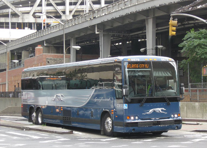 “Danger Can Sneak Up On You”: 30 Americans Share Places To Avoid At All Costs