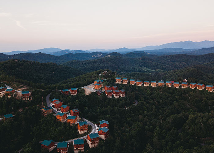 “Danger Can Sneak Up On You”: 30 Americans Share Places To Avoid At All Costs