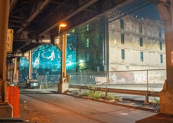 “Danger Can Sneak Up On You”: 30 Americans Share Places To Avoid At All Costs