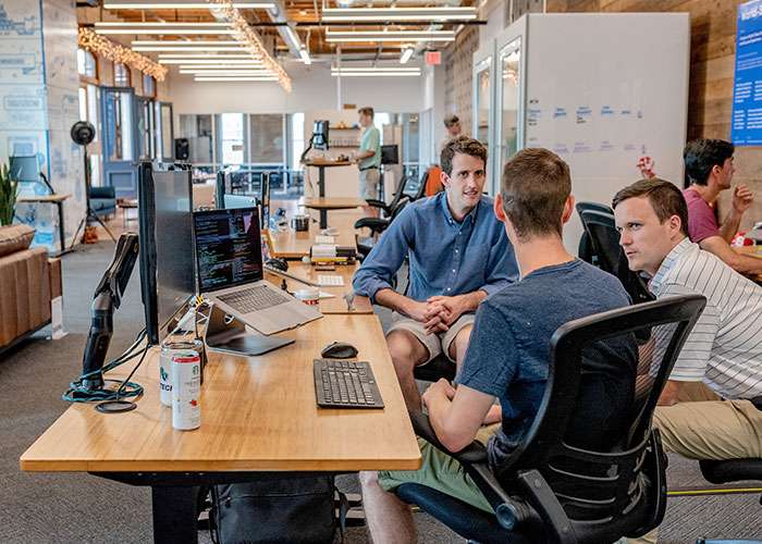 30 Unspoken Work Rules That Everyone Should Know, According To The Internet