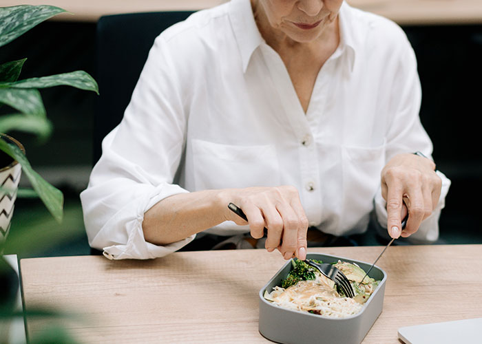 30 Unspoken Work Rules That Everyone Should Know, According To The Internet