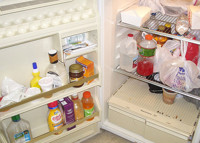 Guy Decides To Punish A Sandwich Thief, Ends Up Being At Fault As It Turns Out To Be A Kid