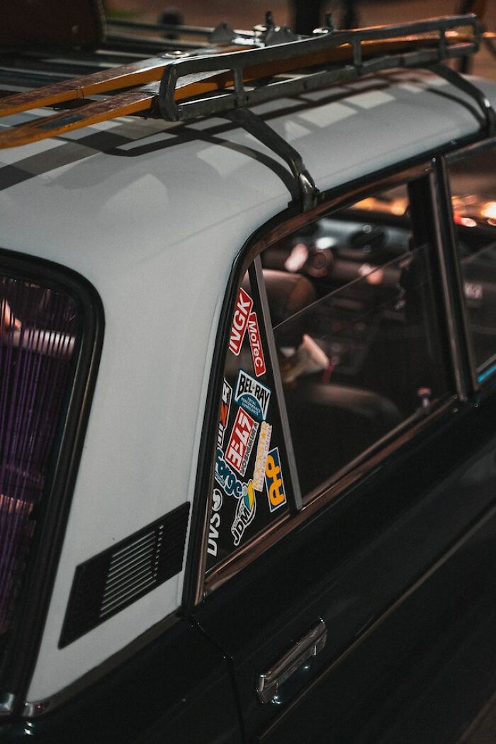 “A Little Part Inside Me Dies”: 50 Things People Judge Others For Without Even Being Sorry