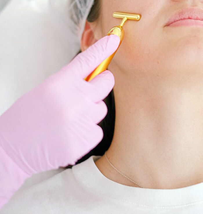 “A Little Part Inside Me Dies”: 50 Things People Judge Others For Without Even Being Sorry