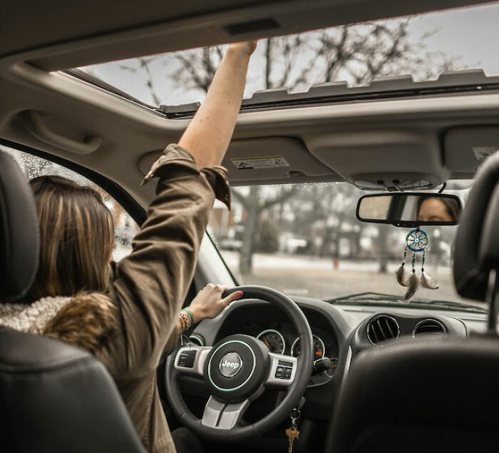 29 Things People Try To Warn Others About But They Don't Listen