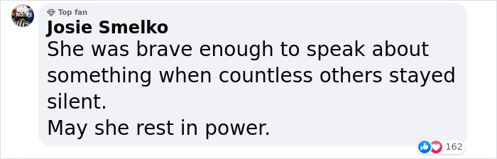 &ldquo;Fight The Real Enemy&rdquo;: Sin&eacute;ad O&rsquo;Connor Had No Regrets About Her Life-Changing &ldquo;SNL&rdquo; Incident