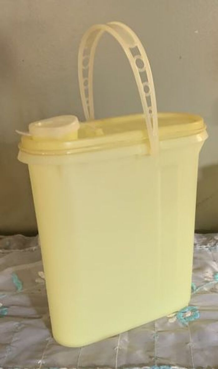 Childhood In A Jug! They Were Essential To Camping And Picnics!