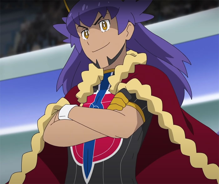 Leon is standing with his hands crossed - 44