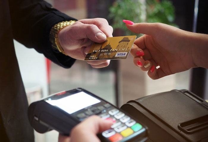 “Never Help Me Financially Again”: Pregnant Woman Can’t Believe How Frugal Her Husband Is “Never Help Me Financially Again”: Pregnant Woman Can’t Believe How Frugal Her Husband Is