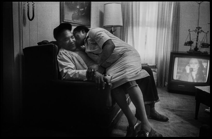 Cully And James Kissing