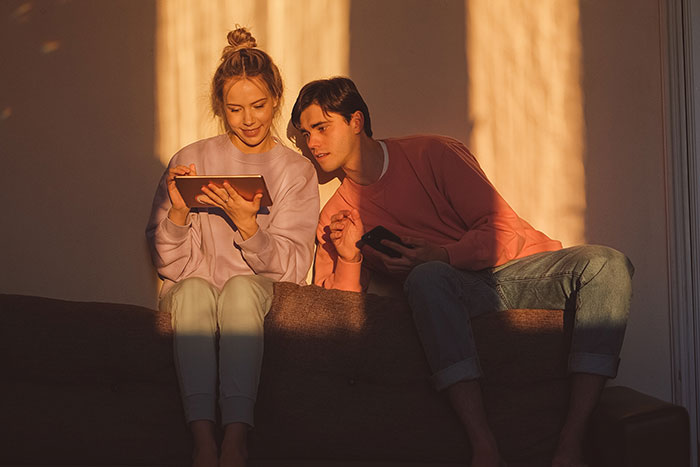 “I Basically Stalked Him”: 50 People Share Secrets They’ve Kept From Their Significant Others