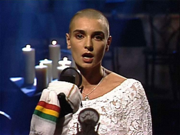 &ldquo;Fight The Real Enemy&rdquo;: Sin&eacute;ad O&rsquo;Connor Had No Regrets About Her Life-Changing &ldquo;SNL&rdquo; Incident