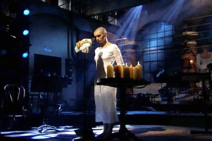 &ldquo;Fight The Real Enemy&rdquo;: Sin&eacute;ad O&rsquo;Connor Had No Regrets About Her Life-Changing &ldquo;SNL&rdquo; Incident