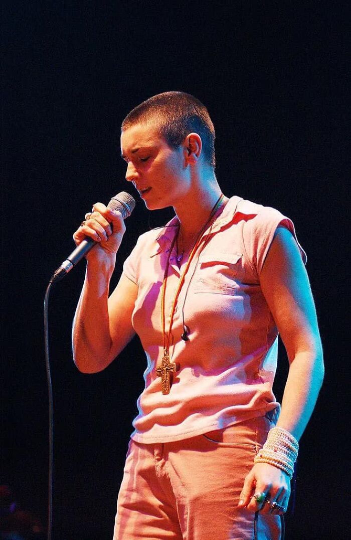 &ldquo;Fight The Real Enemy&rdquo;: Sin&eacute;ad O&rsquo;Connor Had No Regrets About Her Life-Changing &ldquo;SNL&rdquo; Incident