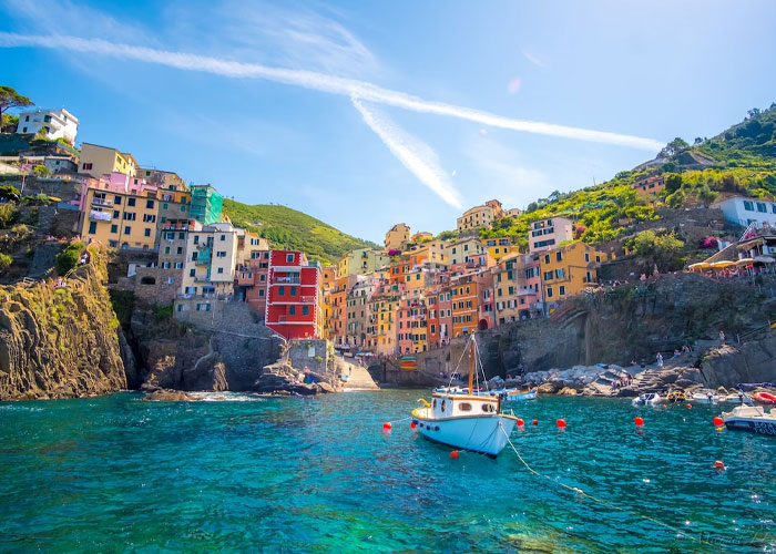 30 "Tourist Traps" That People Say Actually Live Up To The Hype