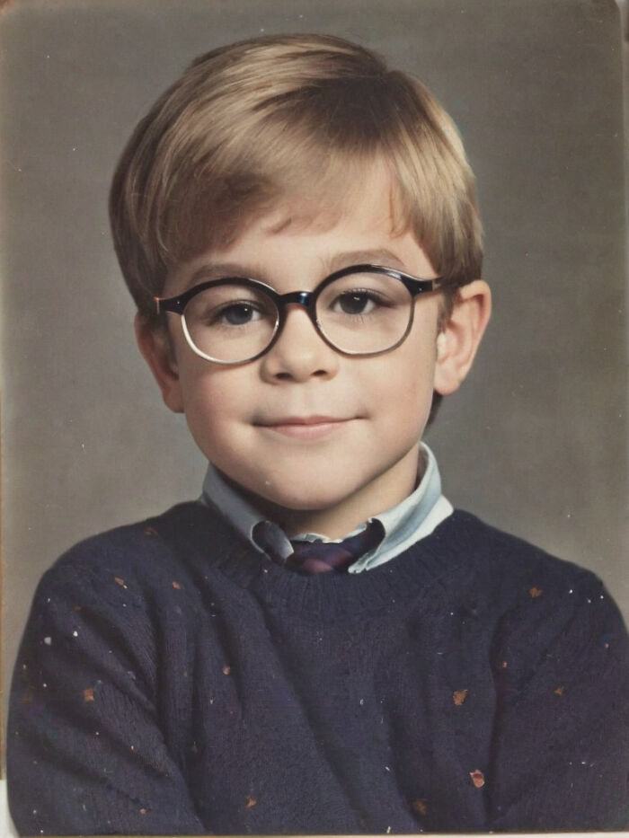 I Created School Photos Of Various Artists With Ai