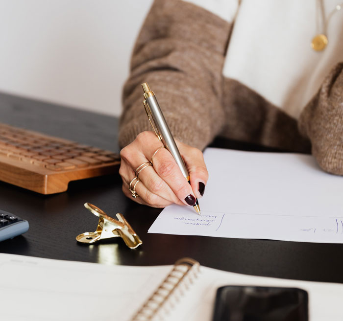 Toxic Boss Shows Her Real Face After Pretending She Didn&rsquo;t Know This Employee Had Resigned