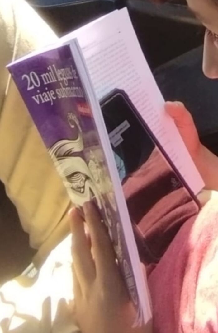 Reading Makes You Smart