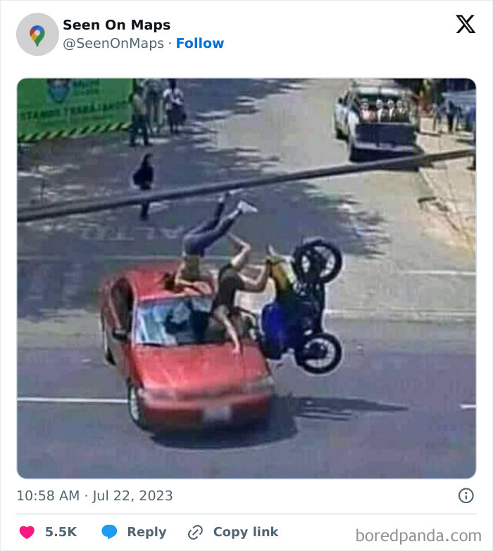 40 Of The Silliest Things That Were Ever Captured On The Streets