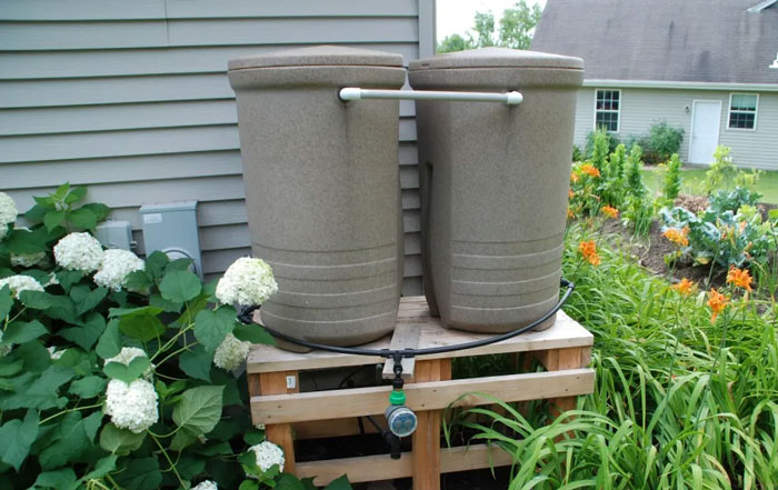 30 “Must-Have Items” That Save Money, According To The Internet