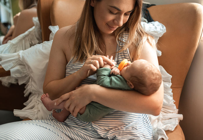 Woman Wants To Name Her Baby After Grandad, Is Upset Her Brother Revealed It Was A Hated Nickname Woman Wants To Name Her Baby After Grandad, Is Upset Her Brother Revealed It Was A Hated Nickname