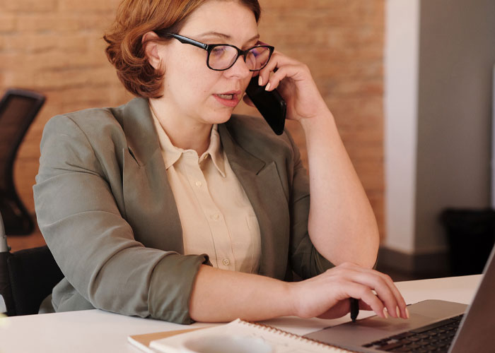 30 Rich Women Who Work From Home Share What They Do For A Living