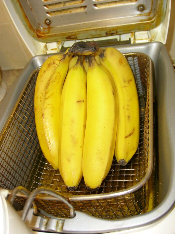 "Kylie Jenner Ramen 'Recipe'": 30 Stupid Food Trends Started On Social Media, According To Folks Online