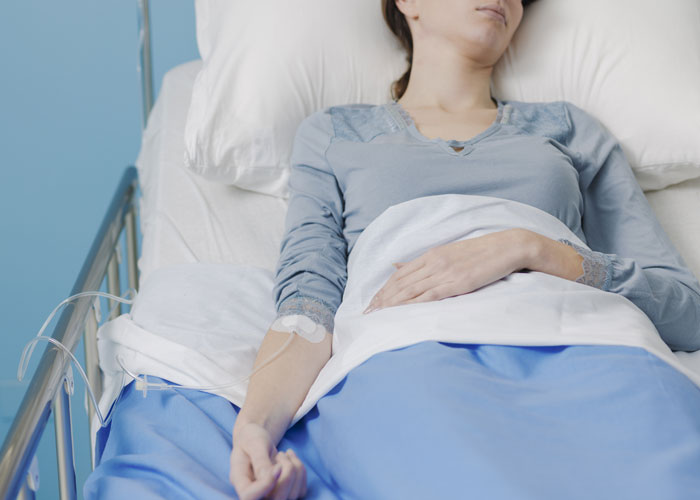 Man Asks For Advice After His Supposedly Sober Wife Turns Out To Be An Alcoholic