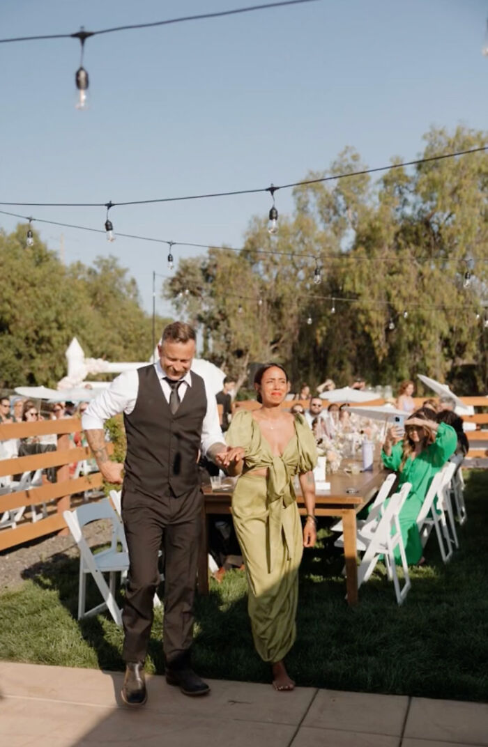 Bride Gives Parents The First Dance They Didn&rsquo;t Have