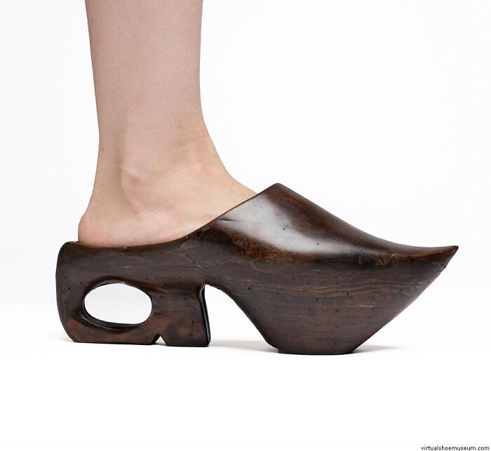 Aladdin’s Shoe By Bar Siloni