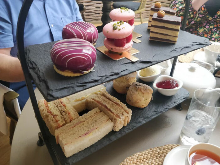 Woman Goes Viral With 50 ‘Socially Acceptable’ Things In The UK That Would Confuse Americans