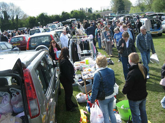 Woman Goes Viral With 50 ‘Socially Acceptable’ Things In The UK That Would Confuse Americans